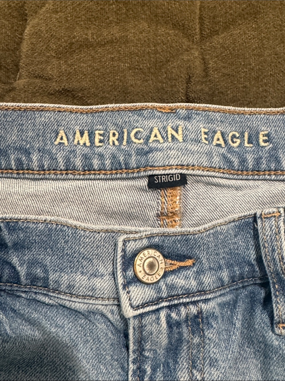 American Eagle Strigid High-Waisted Stovepipe Jeans - Picture 4 of 6